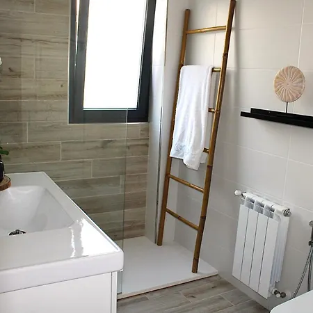 Casa Da Fonteseca A Pie De Playa Holiday home *